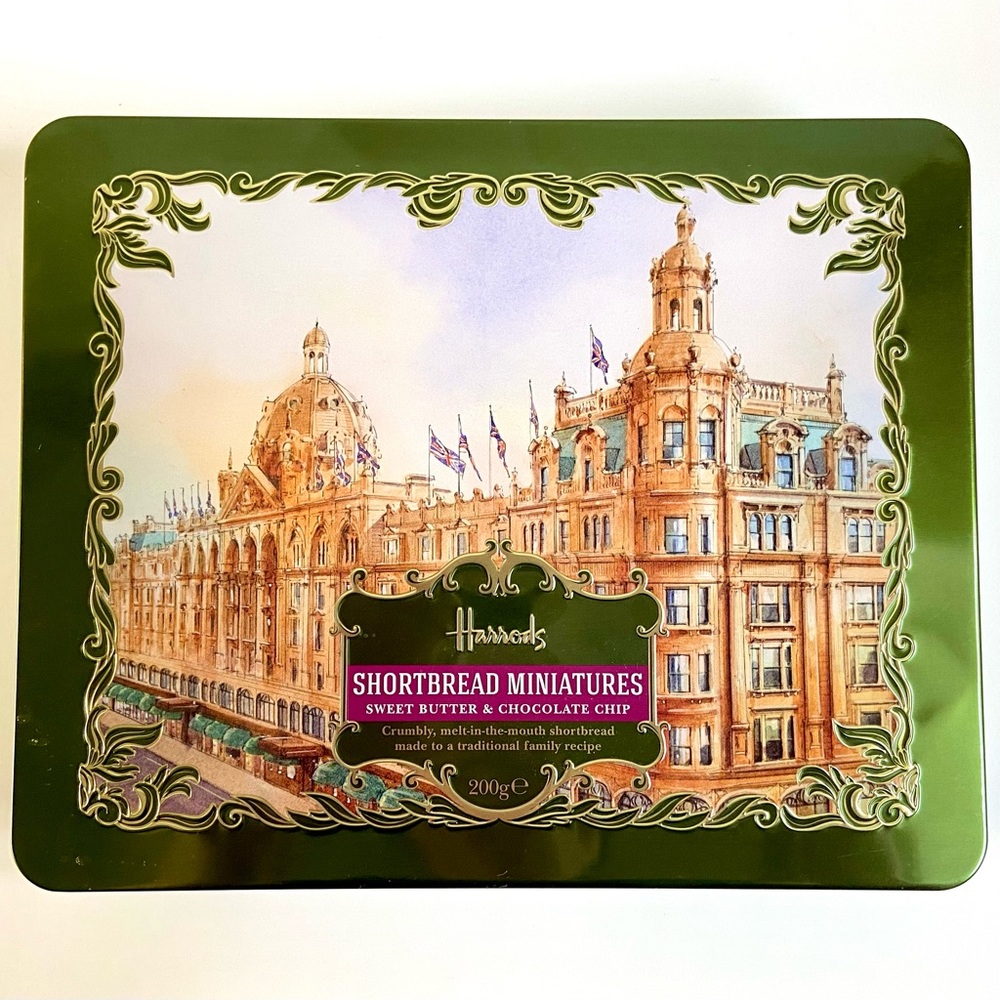 Harrods of London Biscuit Tin - Picture 13 of 13